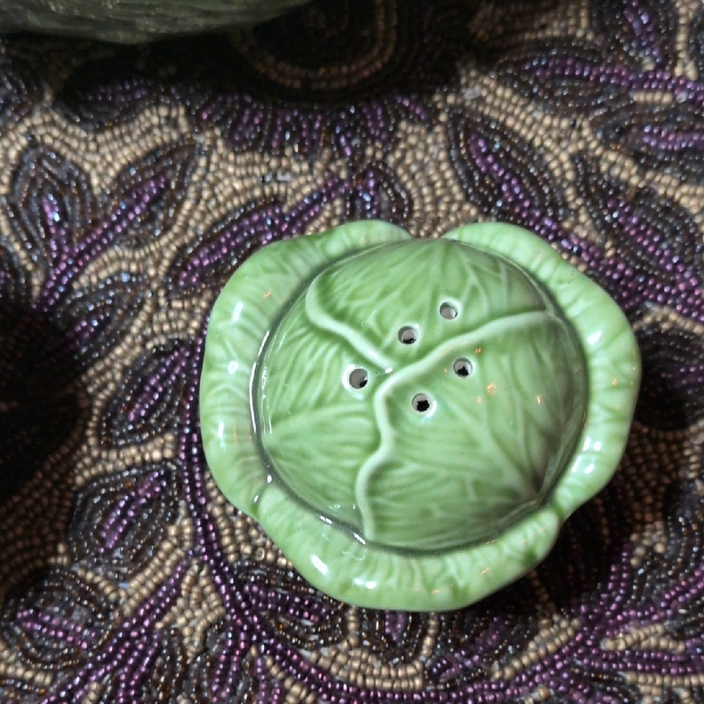 Green Cabbage Design Dinnerware Set - Picture 3 of 8